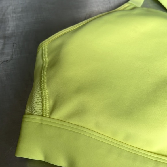 Reebok sports bra - Picture 3 of 6